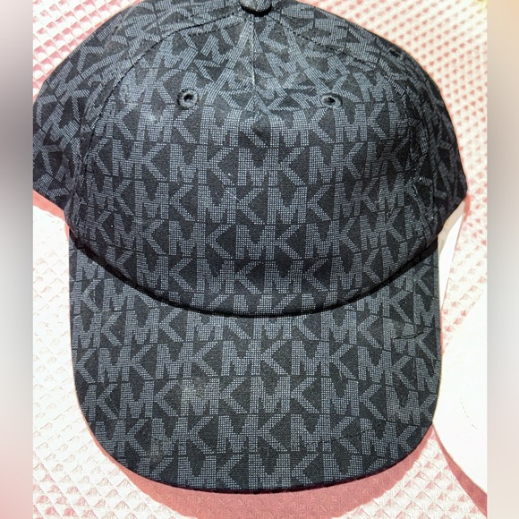 Michael Kors Black MK Monogrammed Hat - Picture 1 of 3